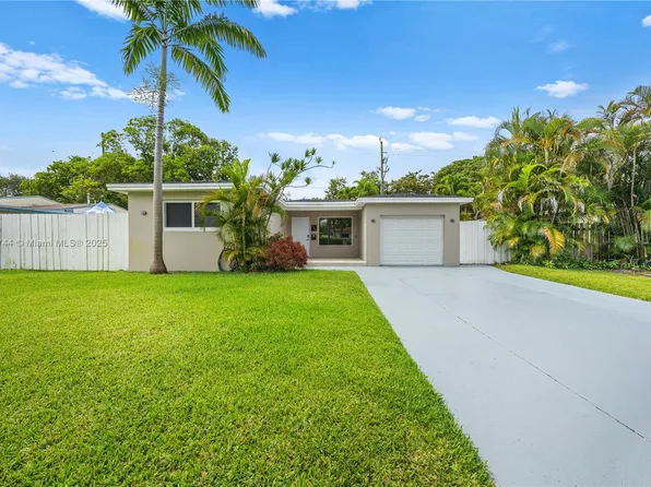 3246 Pierce St, Hollywood, FL 33021