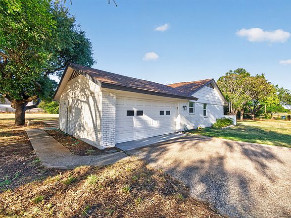 4th image of 3903 Dublin Rd