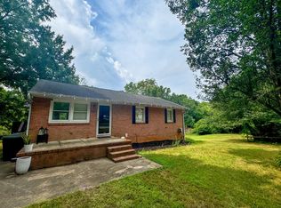400 Shelton St, Greensboro, NC 27405