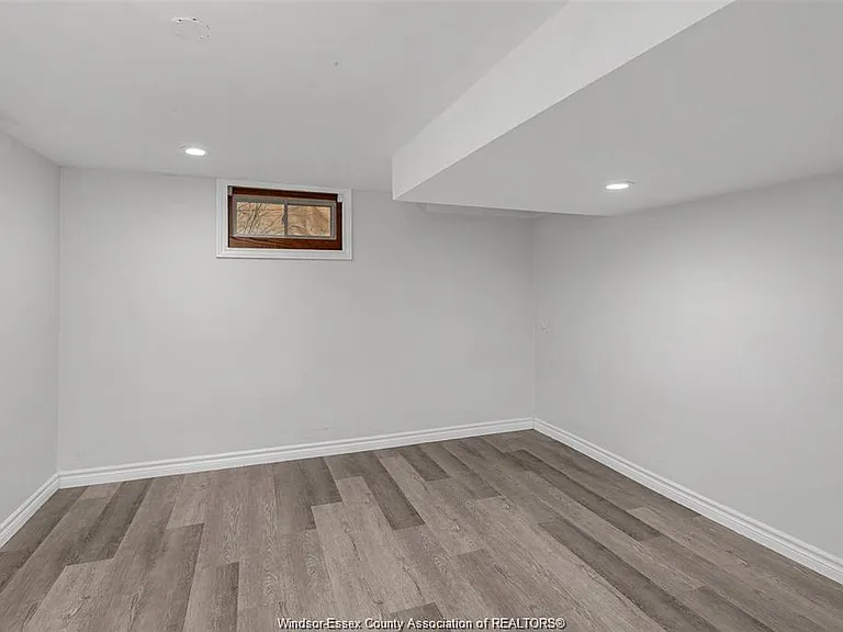 1217 Harrison Ave — Photo 20