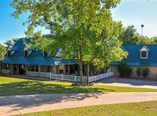 3410 Black Champ Rd, Waxahachie, TX 75167