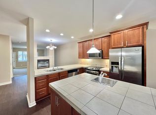 623 SE 128th Ave, Portland, OR 97233