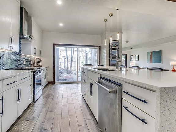 3rd image of 6305 Elder Grove Dr