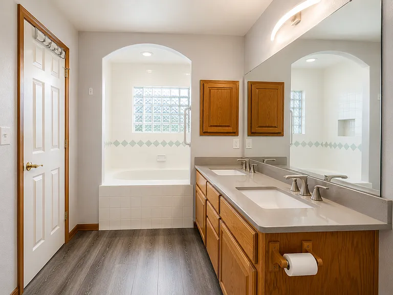 601 Moose Ct — Photo 8