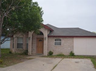 903 Rutledge Dr, Laredo, TX 78046
