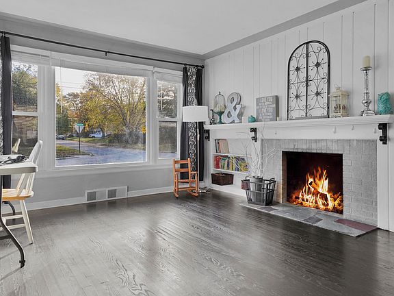2nd image of 2441 Sharon Ave SW