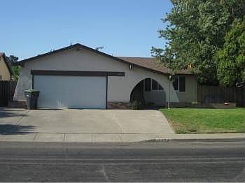 1st image of 1374 Quail Dr