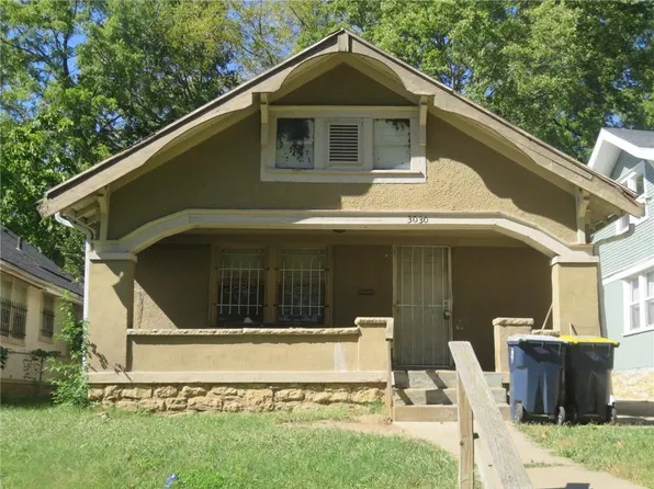 3030 Avenue, Kansas City, MO 64128