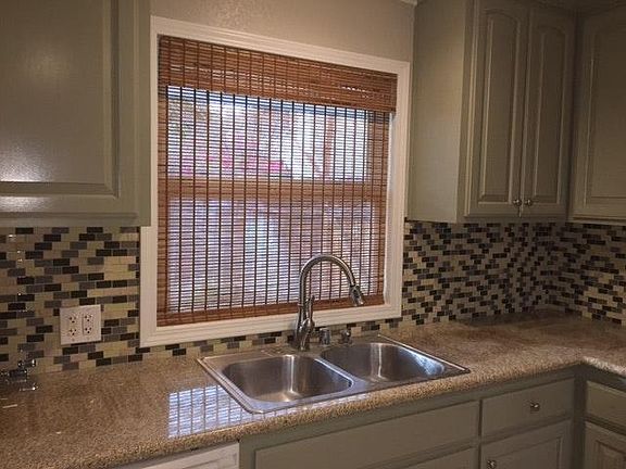 Deep stainless steel sink.