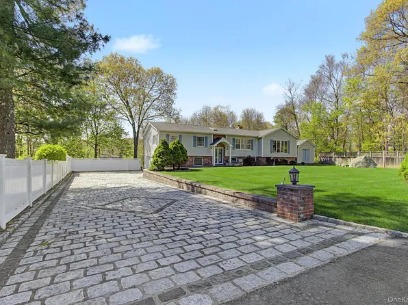 24 Richard Road, Mahopac, NY 10541