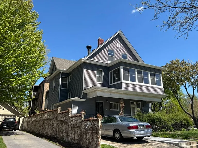 427 6th St SE — Photo 36