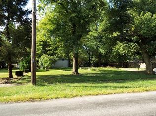 412 W Wall St, Worden, IL 62097