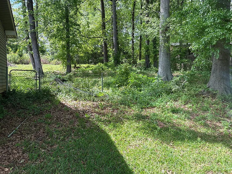 1101 N McDonough Rd — Photo 14