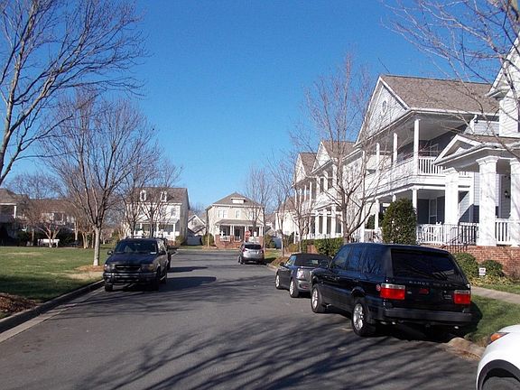 5th image of 7004 Tomlin Green Ln