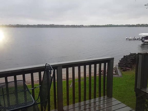 3rd image of 1280 Village Oaks Dr #8