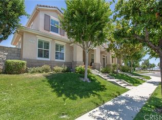 19765 Santa Rosa Dr, Northridge, CA 91326
