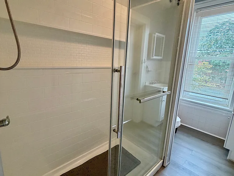 225 Carpenter St — Photo 14