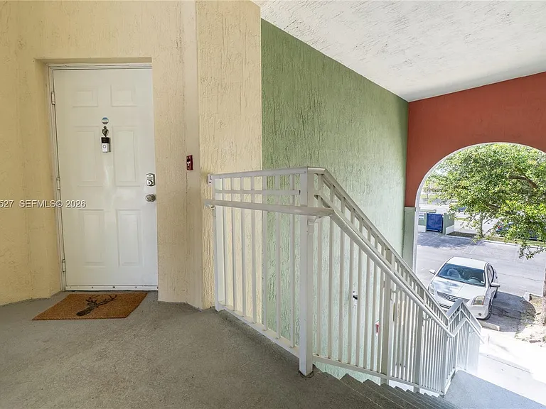 11002 NW 83rd St #213 — Photo 24