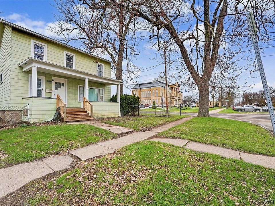 1st image of 133 Hawley St