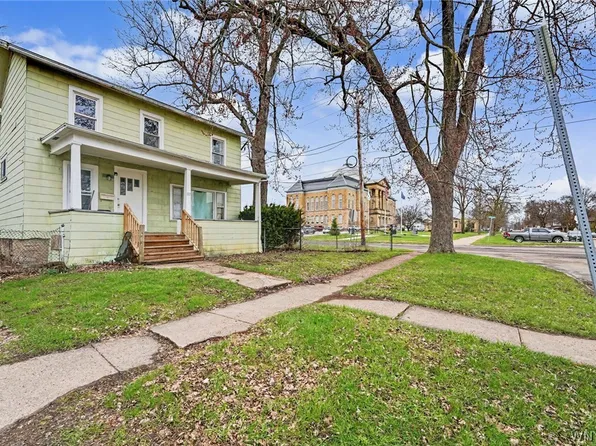 133 Hawley St, Lockport, NY 14094