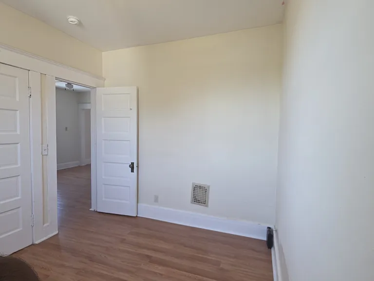 105 Edson St #2 — Photo 6