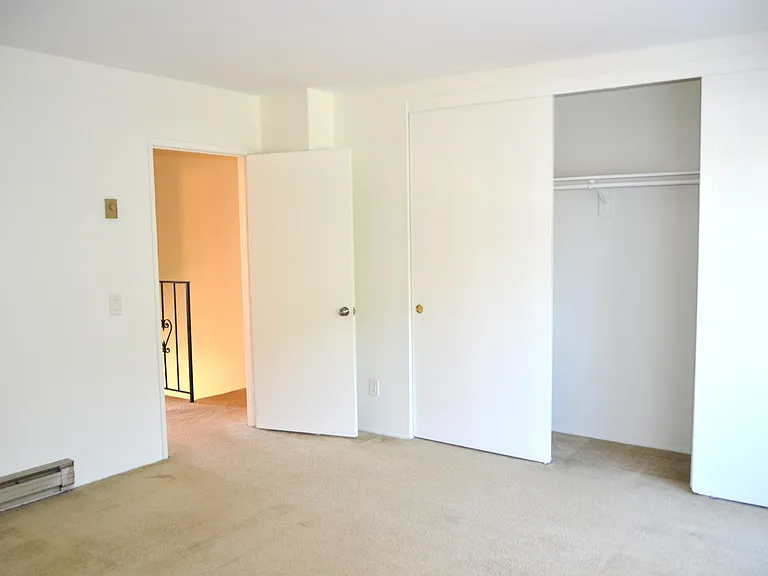 9423 Gold Coast Dr #C2 — Photo 11