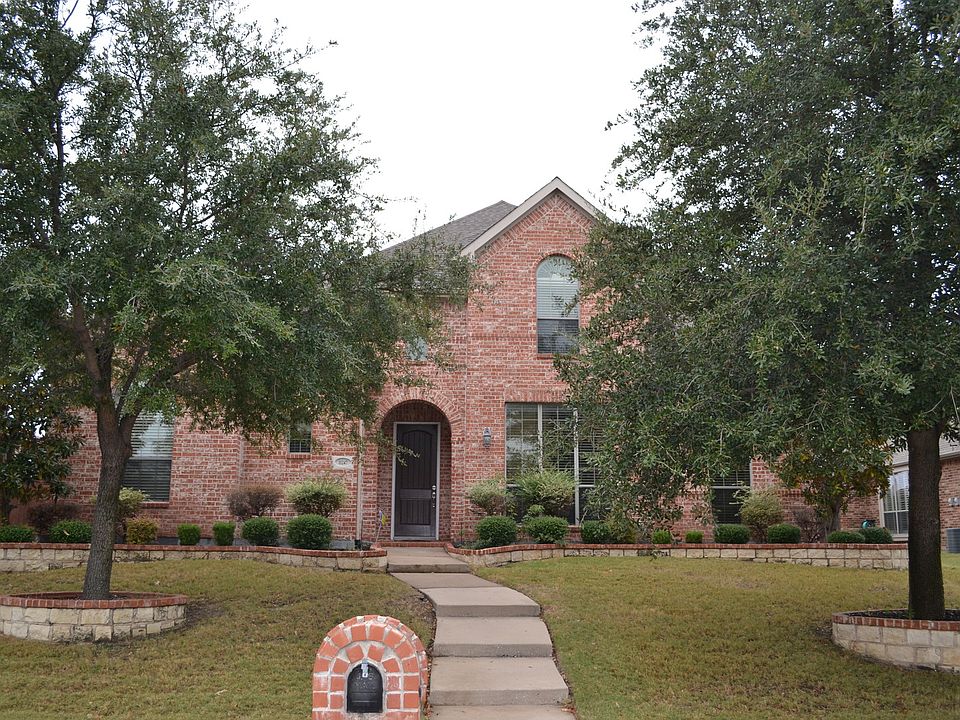 1st image of 11247 Apple Valley Dr