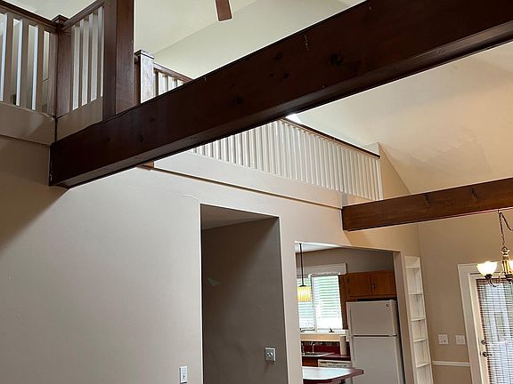 5th image of 125 Genesee St #125