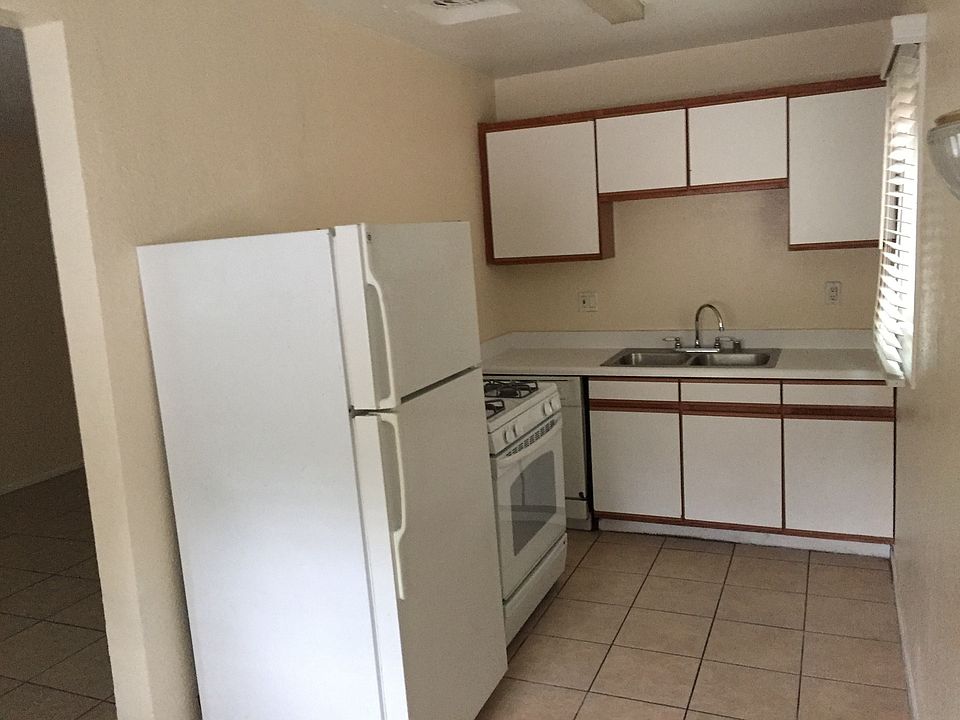 1st image of 2037 Garnet Ave APT C