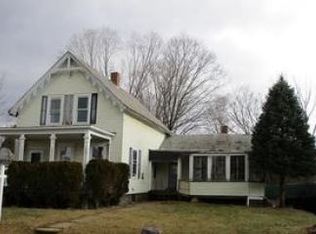 77 Glover St, Southbridge, MA 01550