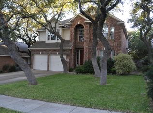 2647 Lakehills St, San Antonio, TX 78251