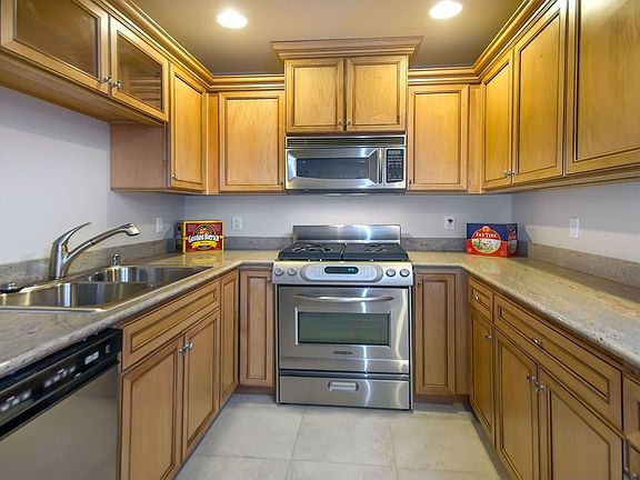 Cupertino homes lower 
