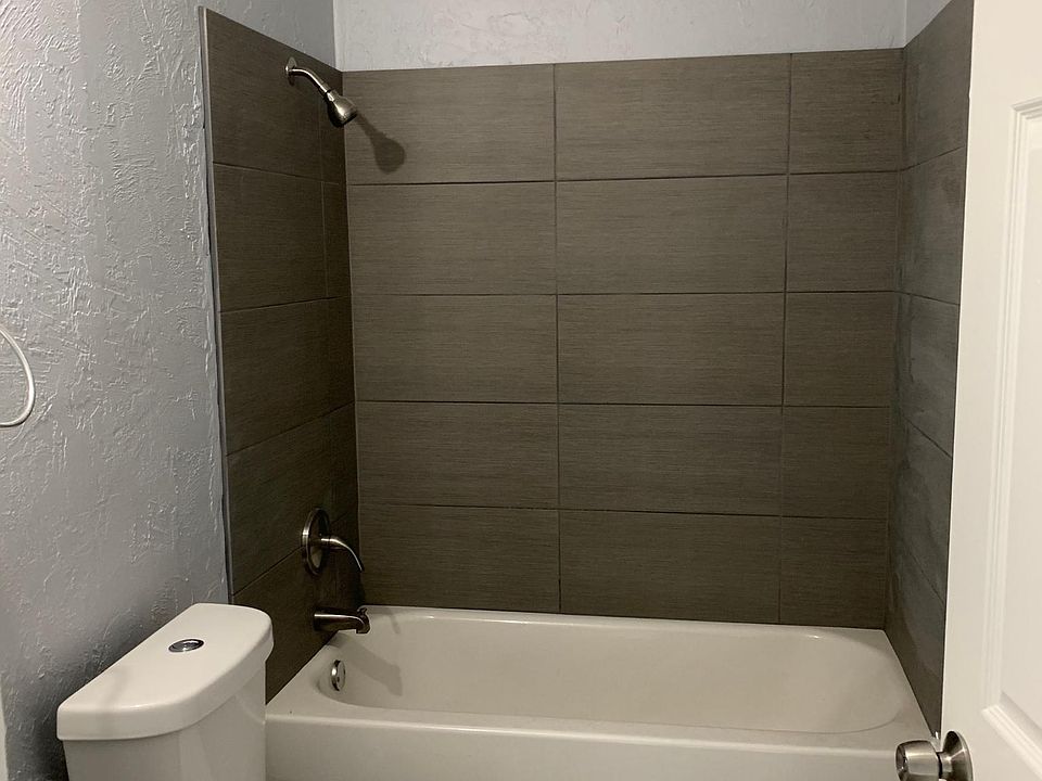2nd image of 37 Sycamore St #37