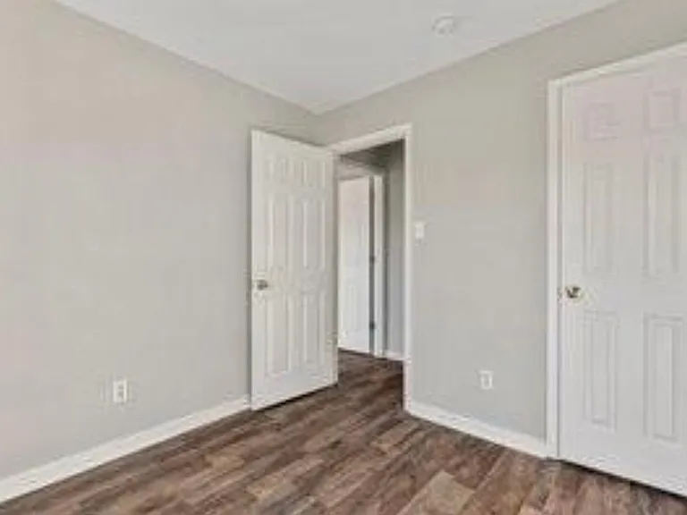 8712 Springwater Dr — Photo 6