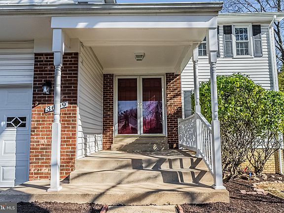 4th image of 3609 Deerberry Ct