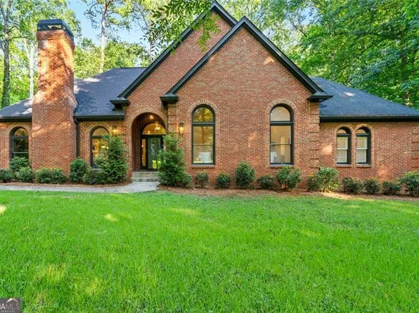7015 Brandon Mill Rd, Sandy Springs, GA 30328