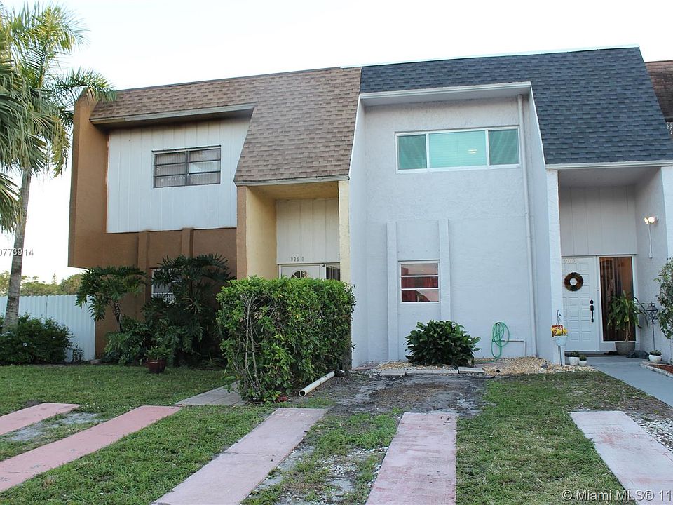 1st image of 9054 NW 35th Pl