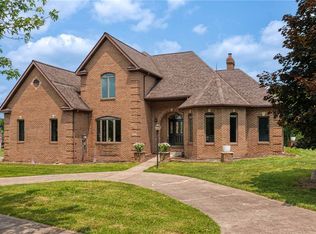 421 Dairy Farm Rd, New Kensington, PA 15068