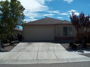 8312 Vista Clara Ln SW, Albuquerque, NM 87121