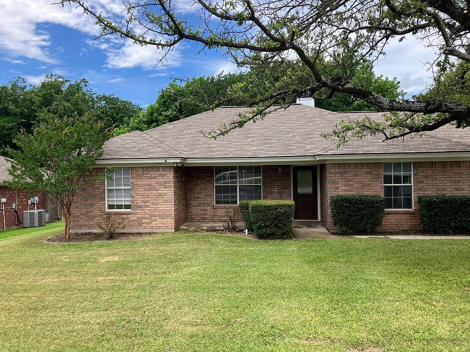 1st image of 208 S Sendero Dr