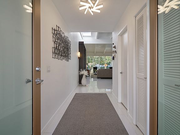 4th image of 1264 Otono Dr