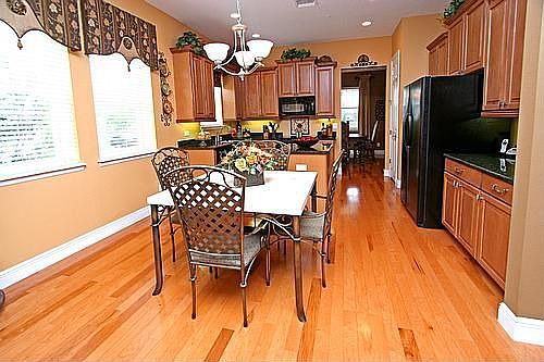 Kitchen/Breakfast Area