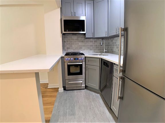 2nd image of 7 W 87th St #4L