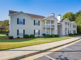 7151 W Friendly Ave UNIT G, Greensboro, NC 27410
