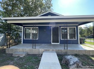 518 N Sabinas St, San Antonio, TX 78207