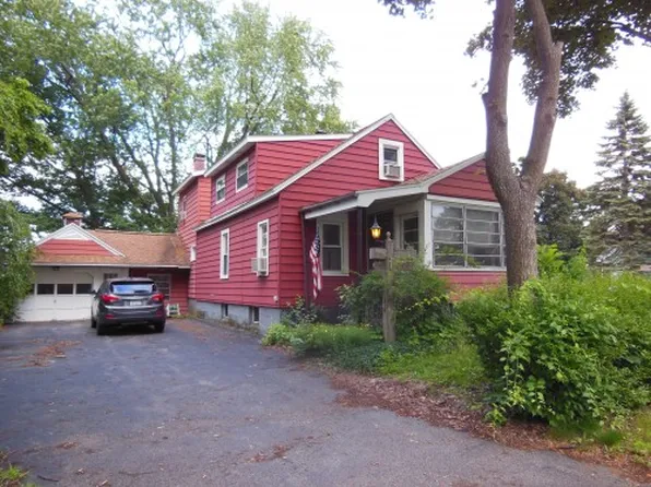 1928 Greenpoint Ave, Schenectady, NY 12303