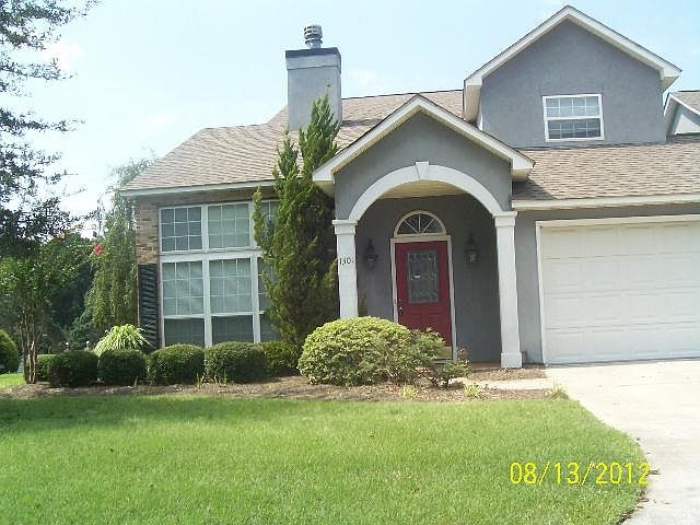 2nd image of 1301 Sunset Cir