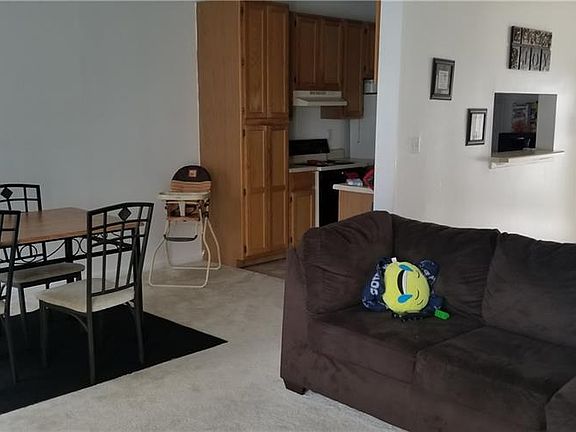 3rd image of 4926 Kemps Lake Dr