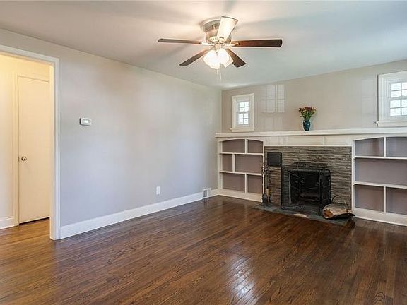 2nd image of 321 Atlantic Ave