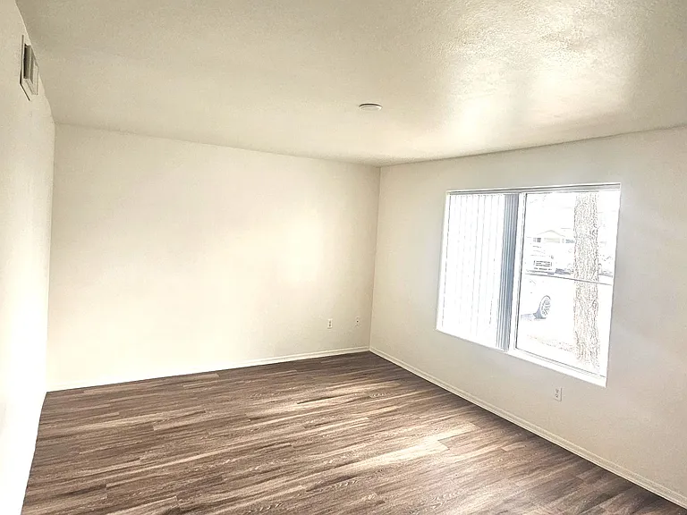 Mountain Park Townhomes — Photo 13